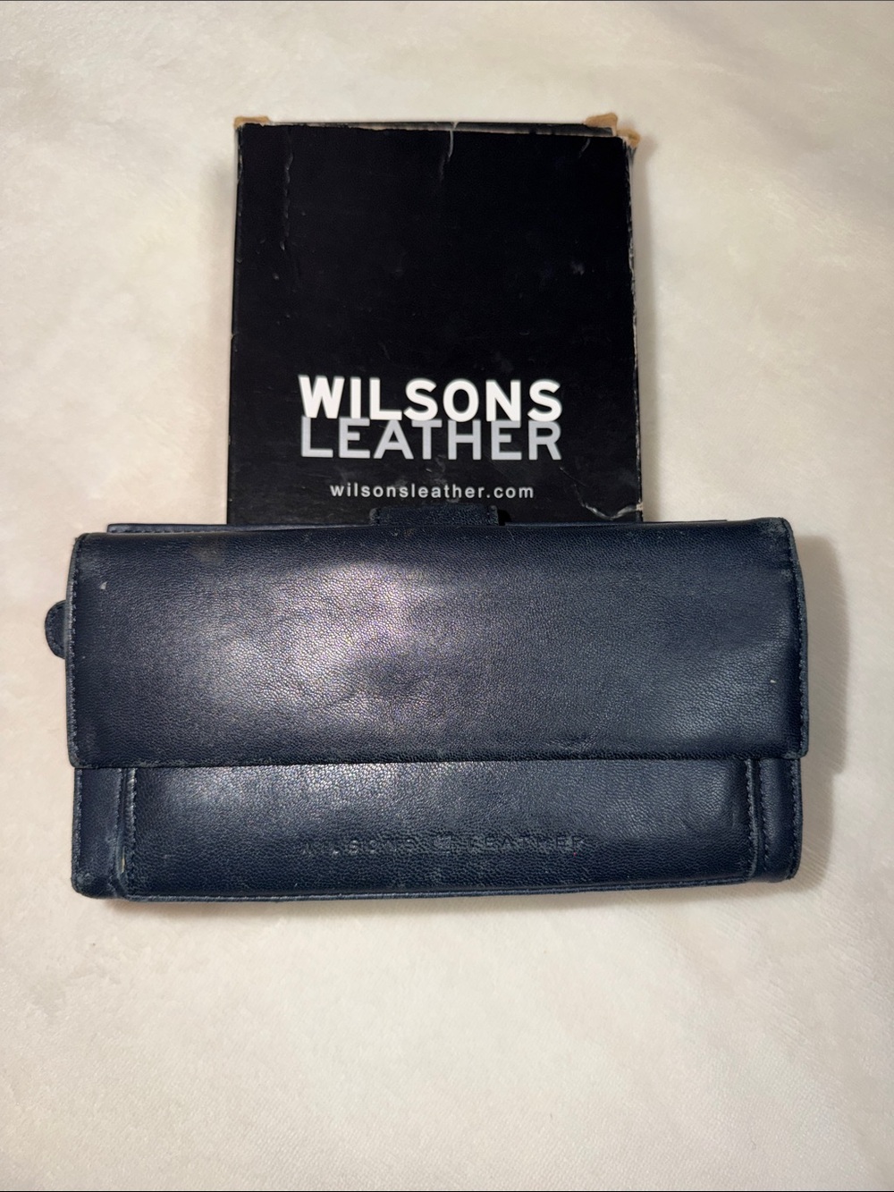 Wilsons Leather Navy Leather Trifold Wallet with Logo